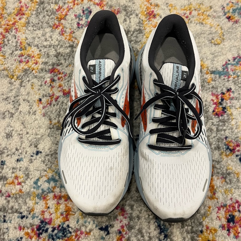 Brooks Adrenaline GTS 21 Running Shoe